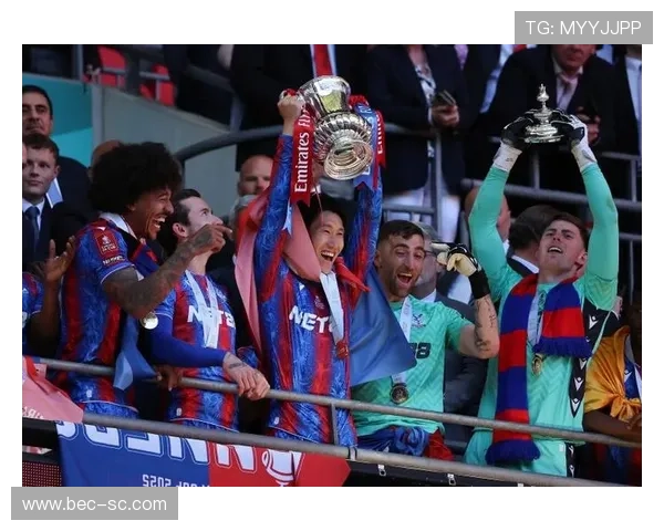 汤姆林表现出色32分钟内高效得分14分并贡献4篮板